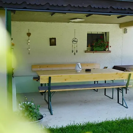 度假居 Ferienhaus-pfeifer, Eu *