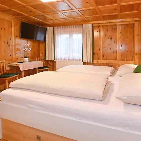 度假居 Ferienhaus-pfeifer, Eu *